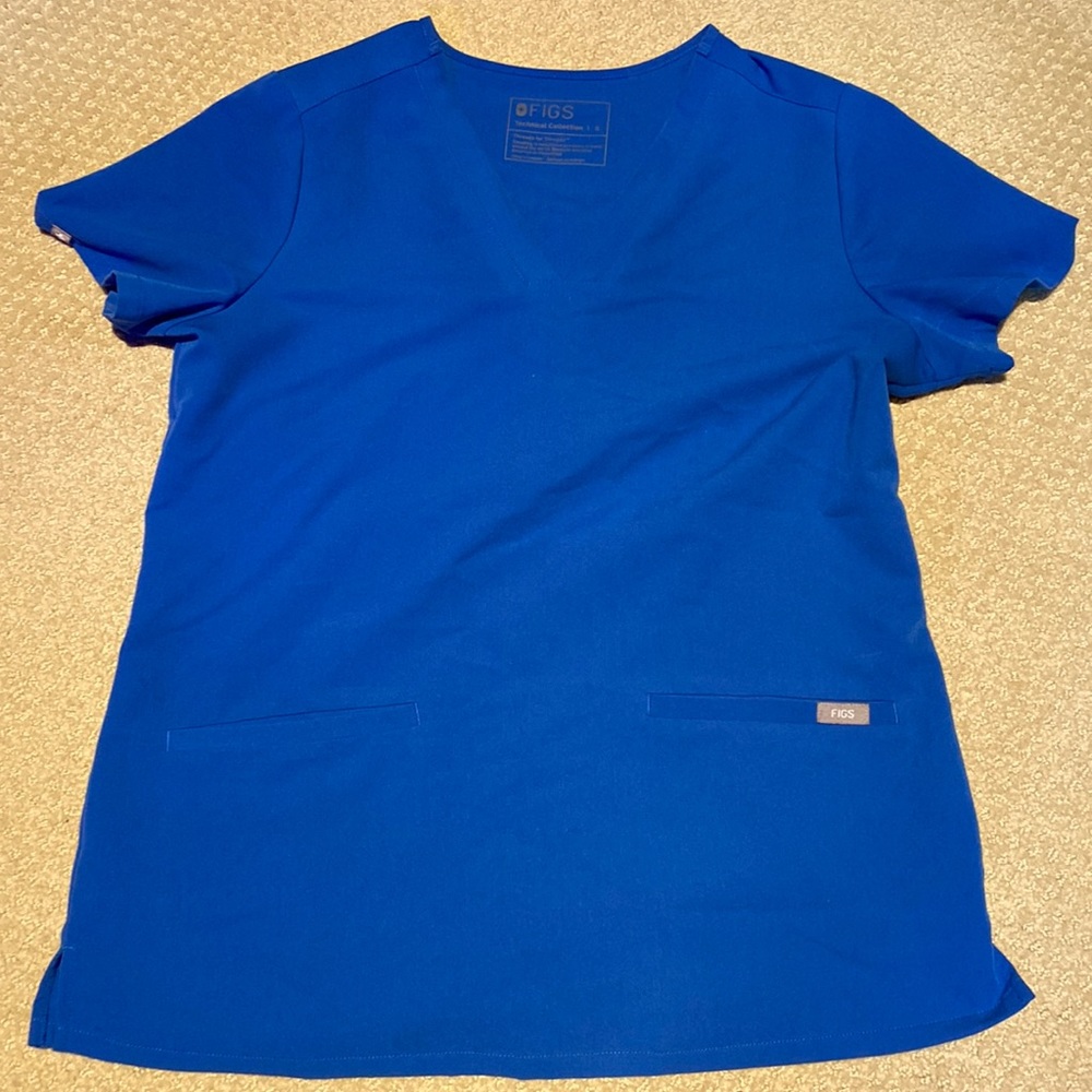 Scrub top